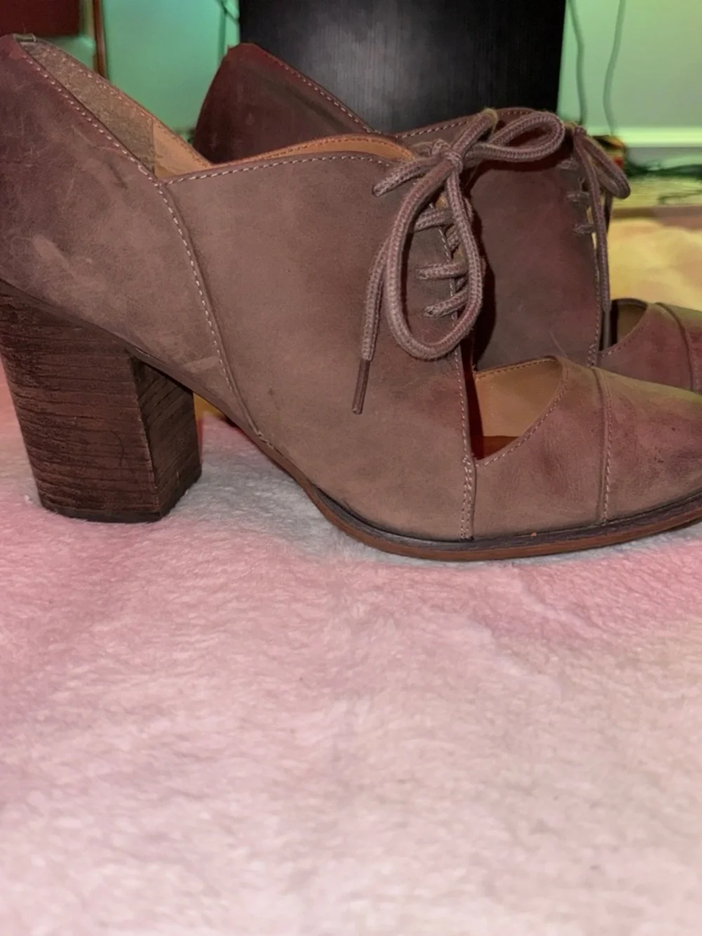 Aldo Women's Taupe Suede Block Heel Lace-Up Pumps